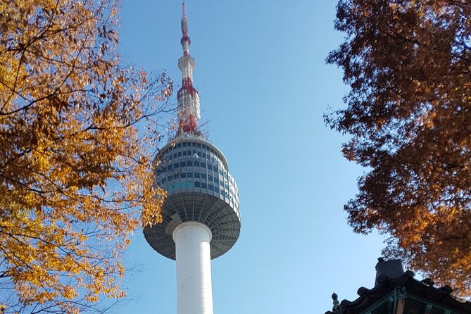 Afternoon Seoul: Hanok Vibes, Netflix Street Food & N Seoul Tower - Namsangol Hanok Village (Joseon feel) and the Monday Bukchon switch