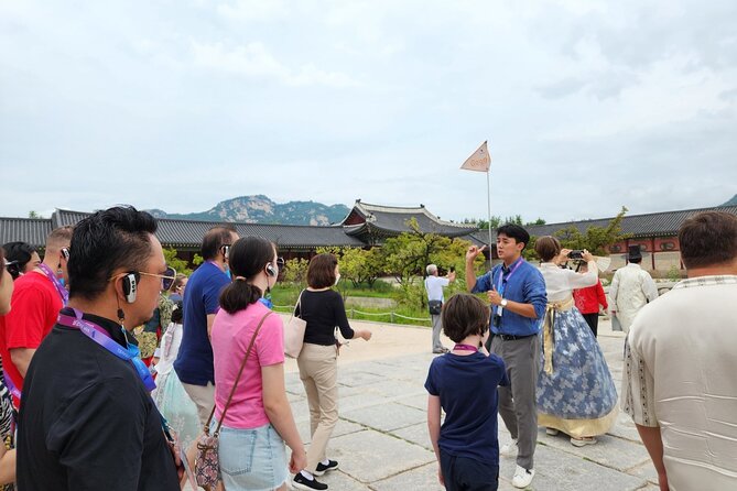 Best Seoul City Tour (Gyeongbokgung Palace,Insadong,Namsan Tower) - Insadong crafts street: where to slow down and actually browse