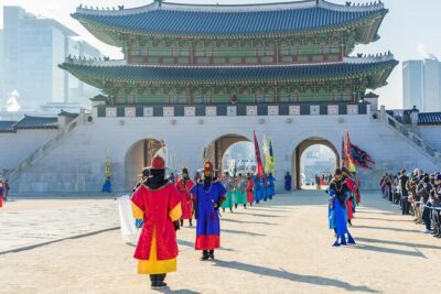 Cruise Guests Layover Incheon Port Seoul Private Car Tour - Private car comfort vs. public transit and crowded tours
