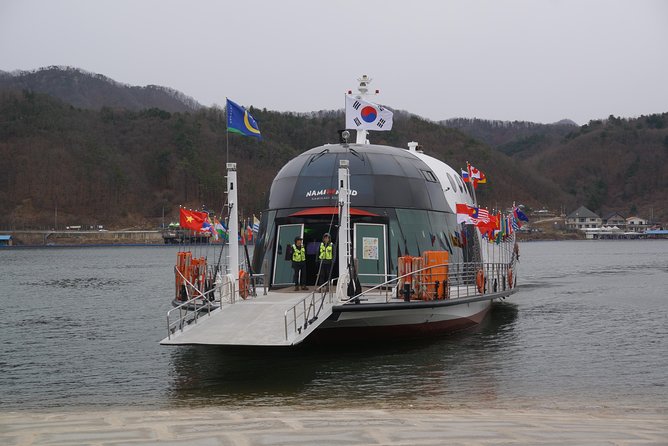 Customized Private Seoul tour: Palace, Market etc(Airport Option) - Palaces and UNESCO pacing: Gyeongbokgung vs Changdeokgung