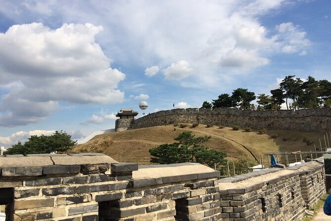Day Tour of Suwon Hwaseong Fortress Starfield Waujeongsa Temple - First Stop: Seoul to Waujeongsa Temple (A Quiet Reset)