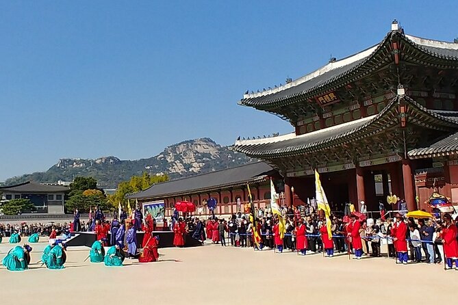 Free style private Tour(Essence of Seoul city or DMZ) - Is a $195 private Seoul or DMZ day a good value?