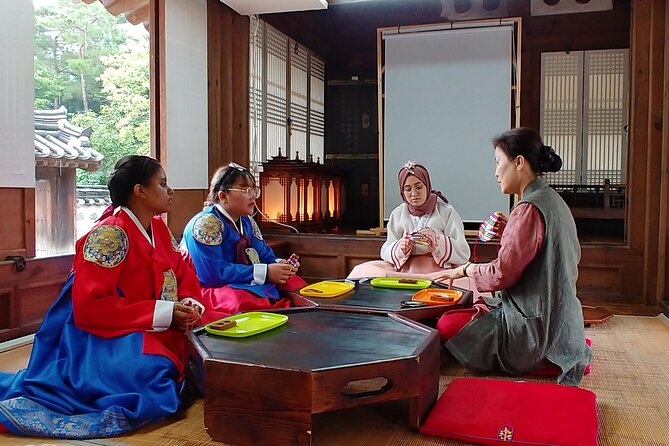 Free style private Tour(Essence of Seoul city or DMZ) - Insadong: culture shopping without the hard work