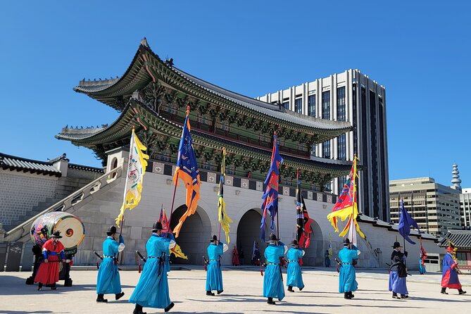 Full-day Customizable Private Seoul Highlight Tour - Myeongdong for shopping and street food momentum