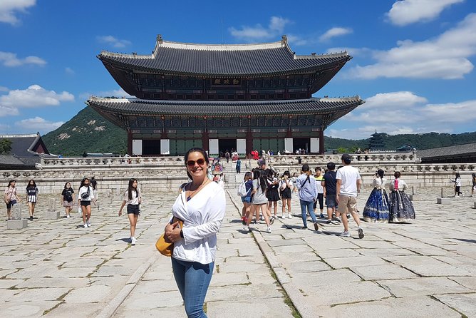 Half day Morning Seoul City Tour(Temple & Gyeongbok Palace) - A tight morning that still feels complete