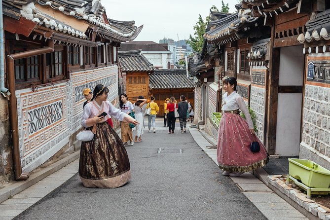 Highlights & Hidden Gems With Locals: Best of Seoul Private Walking Tour - Stop 3: Bukchon Hanok Village for hanok streets and viewpoint moments