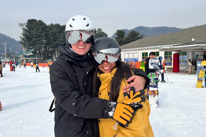 Jisan Ski Resort from Seoul by Shuttle(Opt Winter Skiing Package) - Cheongha Plus on the Way Back: Red Pine Capsules in 30 Minutes