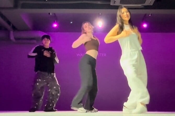 K-pop Dance Class for Beginners and Video Shoot at HiKR Ground - The walk to HiKR Ground: a short change of pace with real payoff