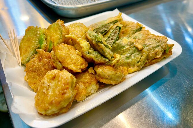 Mangwon Market Food tour By Locals; Cheap Eats to Fancy Feast - Hangang Park Chicken Finish: The Best Kind of Weather Dependency