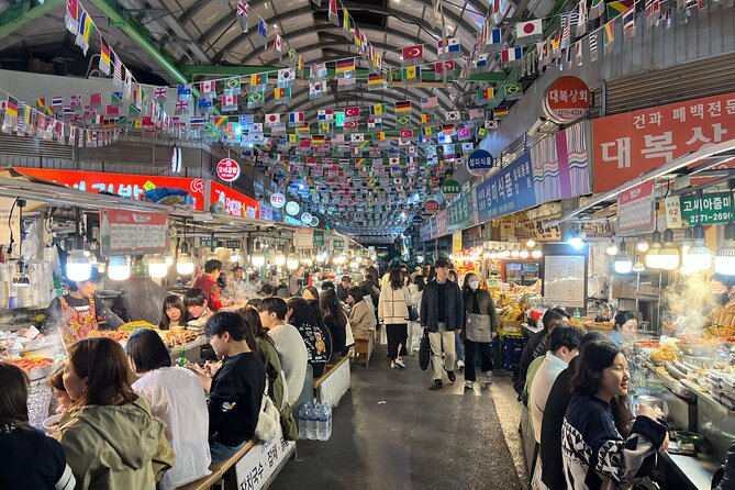 Morning Bike Tour along the Han River with a Local - Norunsan Traditional Market: Snacks for the Picnic Plan