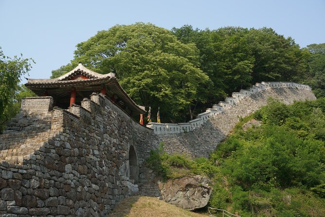 Namhansanseong UNESCO Historical Sites and Korean Folk Village-Private Tour - Namhansanseong Fortress: UNESCO walls on Namhansan Mountain
