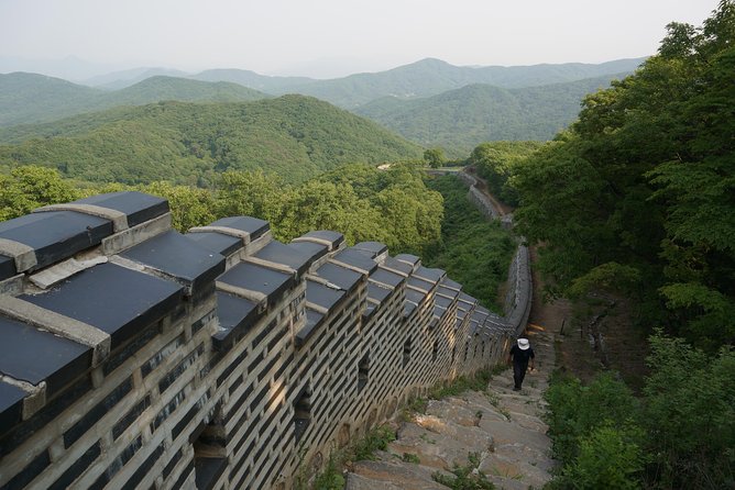 Namhansanseong UNESCO Historical Sites and Korean Folk Village-Private Tour - Choosing your lunch: traditional Korean food without derailing the day