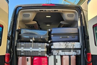 Private Airport Transfer From Incheon Airport To Seoul(up to 12) - What the pickup experience feels like at the airport