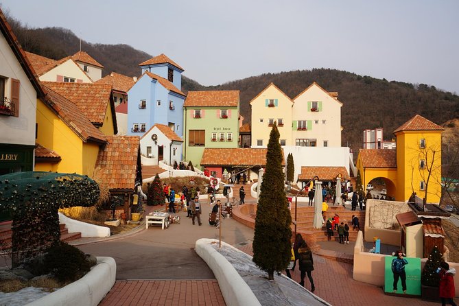 Private Tour Nami Island with Petite France 'and/or' The Garden of Morning Calm - What you get from your guide (and why it’s worth it)