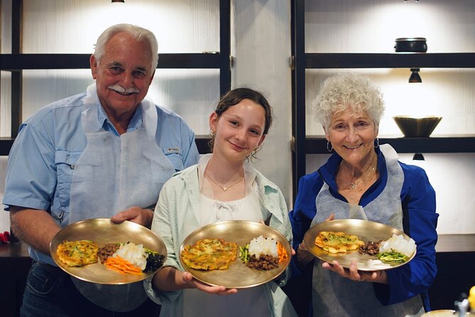 Royal Seoul Cooking Class in a 100-Year-Old Hanok - Bangjja Plates and Makgeolli: The Meal Part You’ll Remember