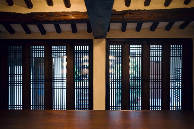 Royal Seoul Cooking Class in a 100-Year-Old Hanok - Tips to Make Your Evening Go Smoothly