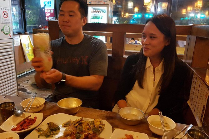 Seoul: Anthony Bourdain-Inspired BBQ and Pub Experience - Dietary limits and comfort reality checks: pork-only and alcohol-focused