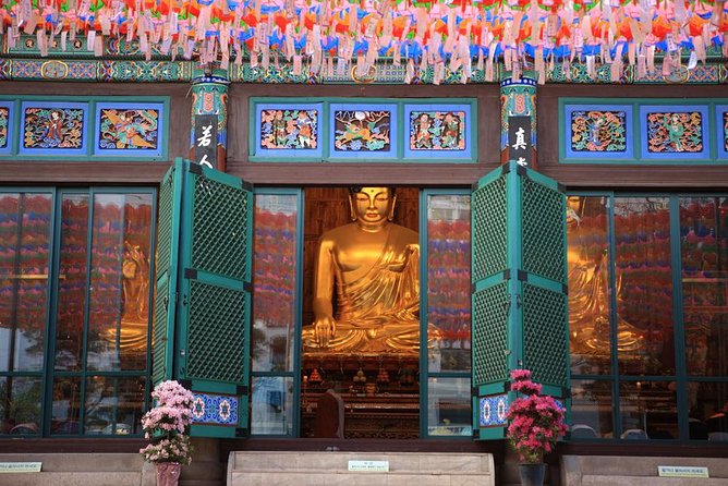 Seoul City Private Full-Day Tour Including Lunch - Jogyesa Temple: a quiet reset in the middle of Seoul