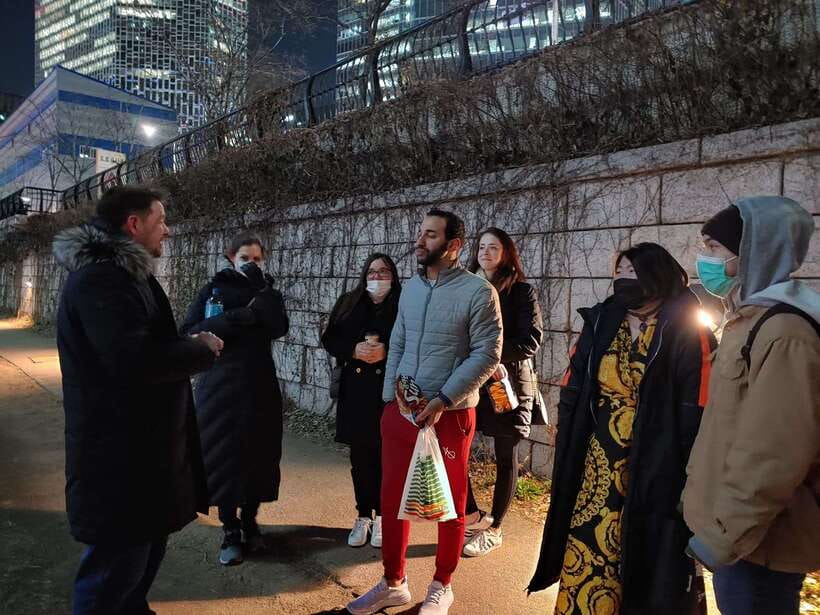 Seoul: Dark Side of the City and Ghost Stories Walking Tour - The route: palaces, stream walks, and Gwanghwamun under a darker lens