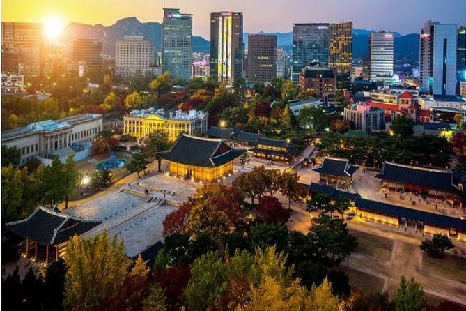 Seoul: Deoksugung Palace Night Tour - Jungkwanheon and the coffee-cafeteria twist: yes, there’s a pause built in
