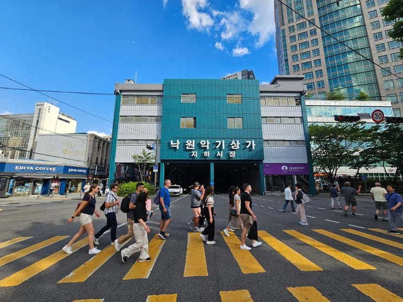 Seoul: Guided Food & Market Tour with 8+ Tastings - Price and Value at $71 for 3 Hours