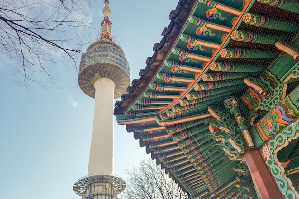 Seoul: Gyeongbok Palace and Bukchon Hanok Walking Tour - Key highlights you’ll feel fast