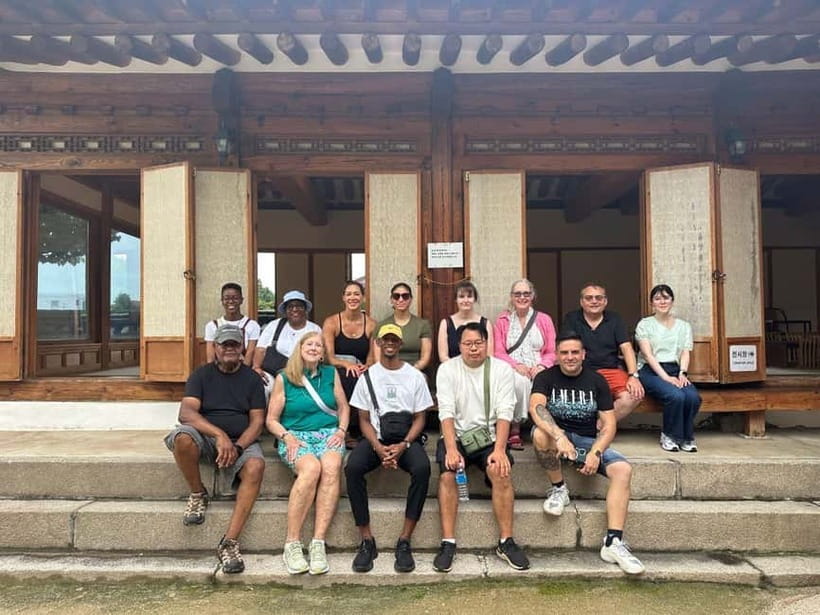 Seoul: Gyeongbok Palace, N Tower, & Local Market City Tour - Why this Seoul highlight loop fits first-timers (and picky planners)