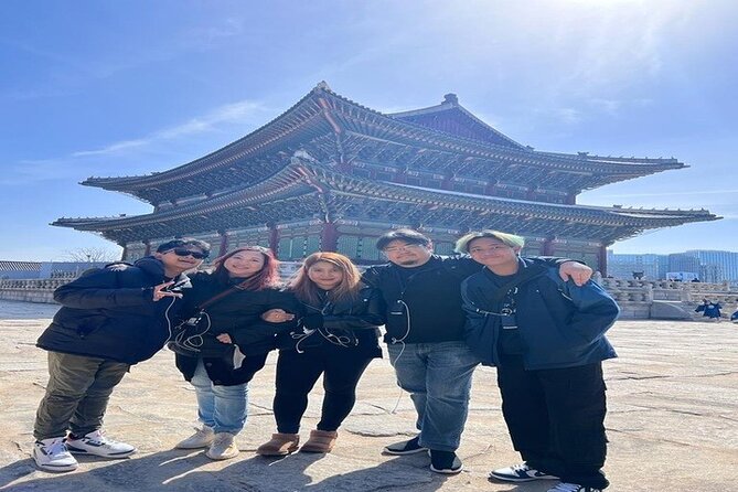 Seoul: Gyeongbokgung Palace Half Day Tour - Why Gyeongbokgung Palace Still Feels Like Seoul’s Center