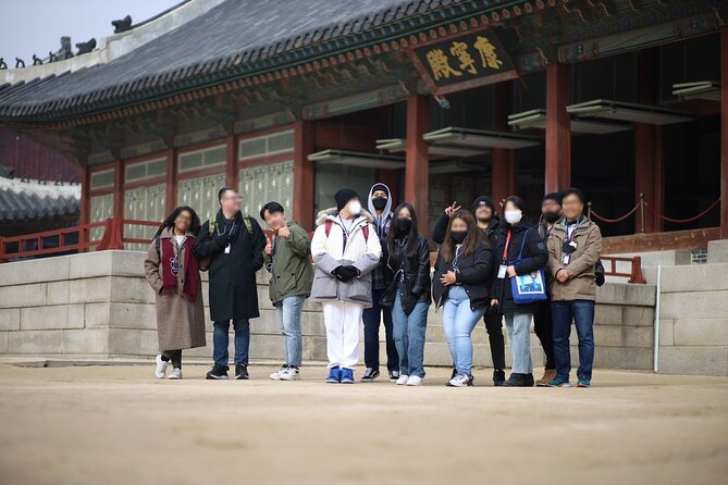Seoul: Gyeongbokgung Palace Half Day Tour - Photo spots, guard changes, and how to get better results