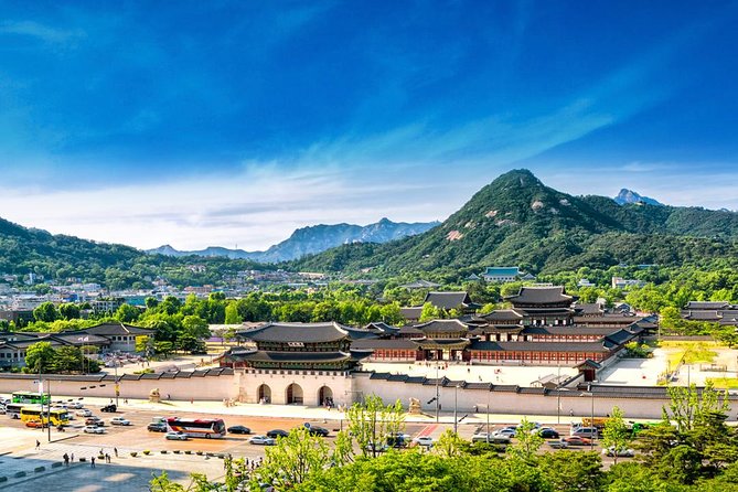 Seoul: Gyeongbokgung Palace Half Day Tour - Guide styles: why the person leading you changes the whole experience