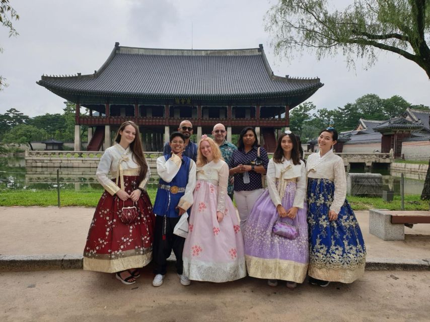Seoul Half-Day City Highlight, Palace Tour with Hanbok - Logistics That Actually Matter: Walking Tour Timing and Meeting Points