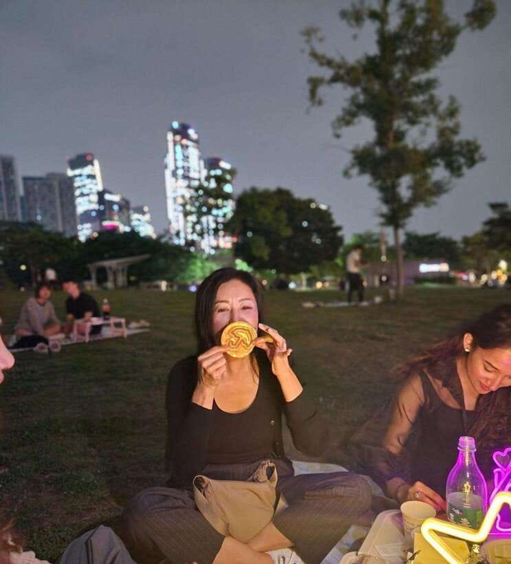 Seoul: Han River Night Picnic & Games with Cruise - Why This Han River Night Plan Works So Well