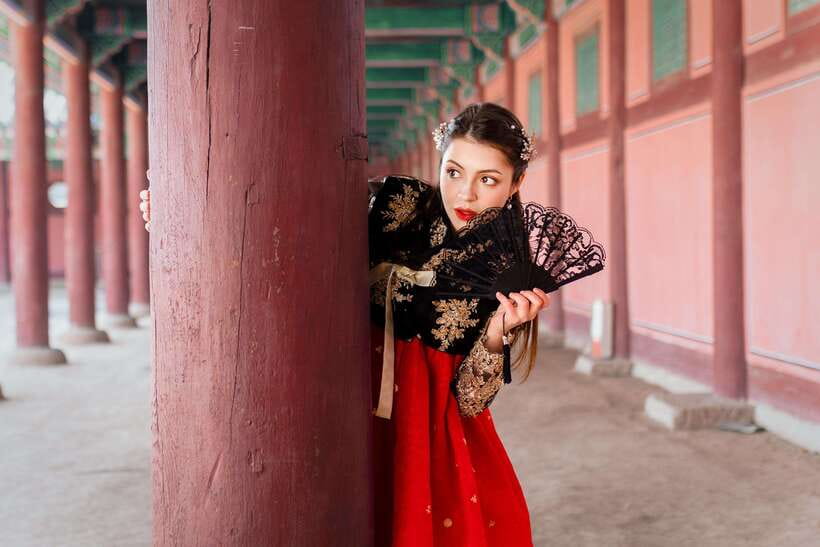 Seoul: Hanbok Rental with Gyeongbokgung Palace Entry - Free palace entry: which palaces you can visit and how to time Gyeongbokgung