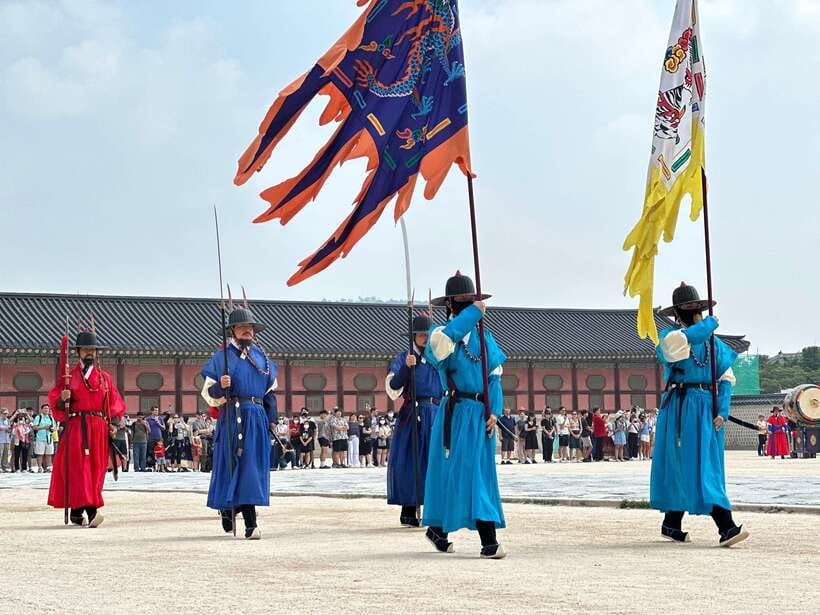 Seoul Highlights: Gyeongbok Palace, Insadong & N Seoul Tower - Key highlights worth your time