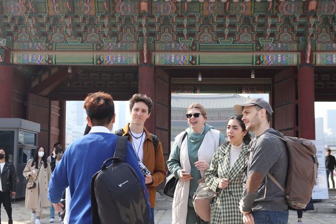 Seoul Highlights & Hidden Gems Tours by Locals: Private + Custom - Bukchon Hanok Village alleys: how to walk the past without getting lost