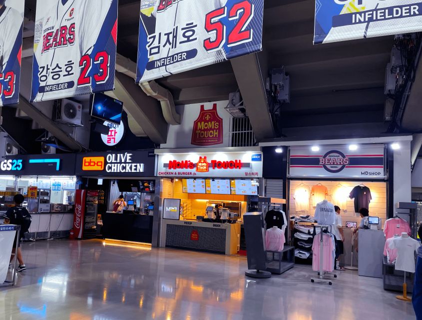 Seoul: Jamsil Baseball Stadium Game Ticket with Dinner& Beer - Key highlights to look forward to