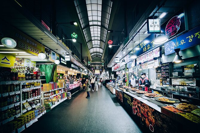 Seoul: Korean Chicken & Beer Night Tour with Local Hidden Gems - Alcohol rules and the reality of eating at night
