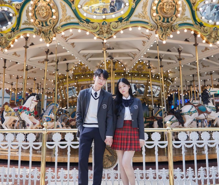 Seoul: Lotte World 1 Day Pass & Korean School Uniform Rental - Uniform rental in Gamsung Gyobok: what you get and how to make it smooth