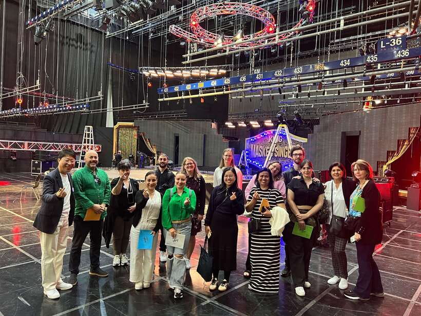 Seoul: MBC Insider Live K-Drama Rehearsal & VIP Studio Tour - Your rehearsal choice: drama rehearsals vs studio-only vs Mask Singer