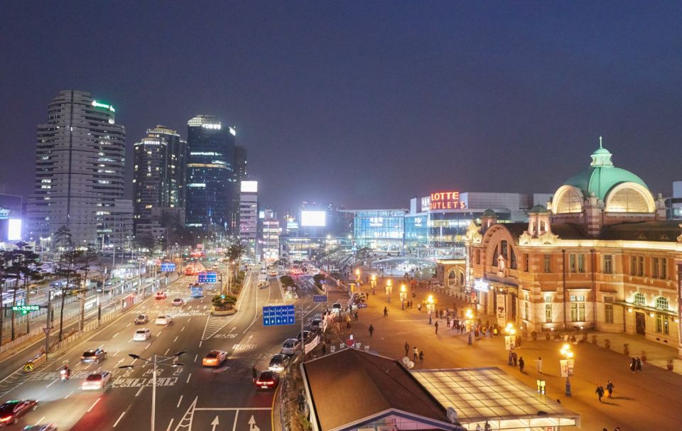 Seoul: Moonlight Rainbow Fountain Show Night Tour - Seoul at night in 4 hours: why this route works