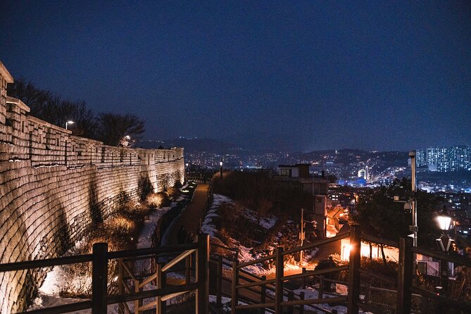Seoul moonlight walking tour with local historian - Tips That Make This Walk Smoother (Shoes, Phones, and Bug Spray)