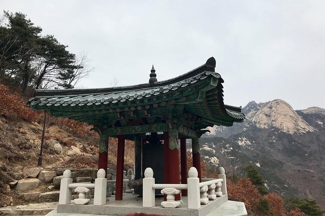 Seoul Mountain Hike: Temples, Folklore & Traditional Meal - Buddhist temple time: where the culture stops the workout