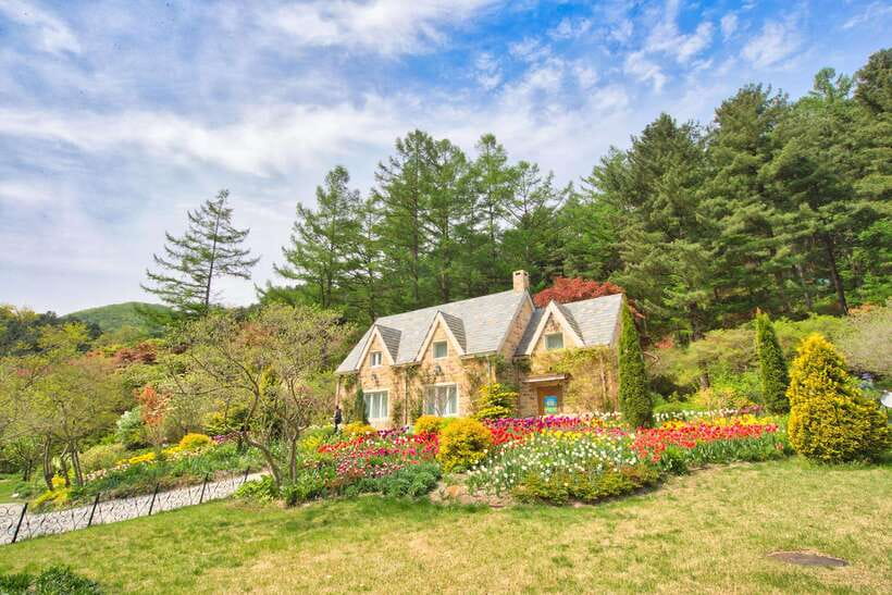Seoul: Nami Island, Garden and Petite France (opt. Railbike) - Petite France and Italian Village: Europe vibes, but with a movie-set feel