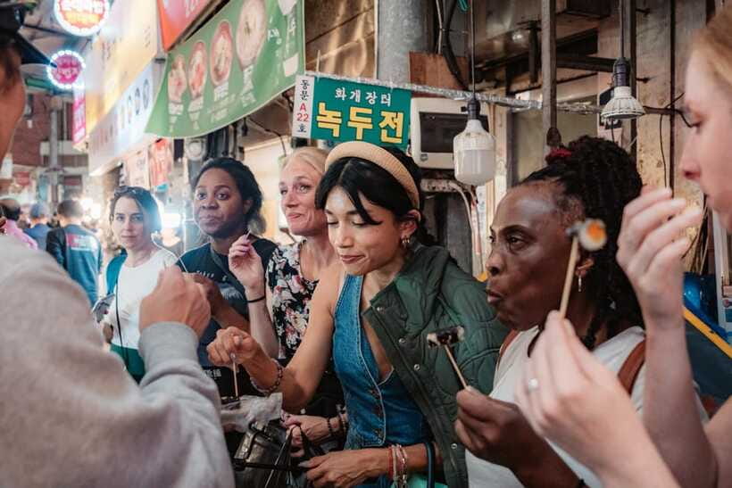 Seoul: Night Market Food Tour with Local Guide - How to get the most out of your tasting night