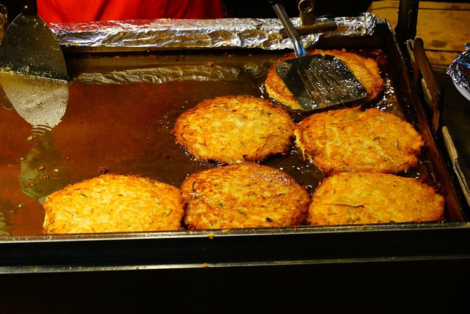 Seoul Night "Private Tour"(Korean BBQ, N-Tower, Seoul Fortress, Local Market) - Stop 3: Bukak Palgakjeong (Bugak Palgakjeong) Night Viewpoint