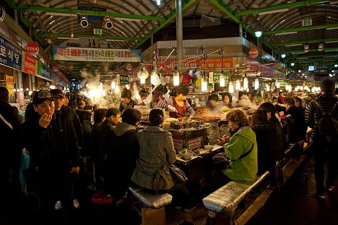 Seoul Night Tour (Gwangjang Market, Royal Palace and Naksan Park) - Price and Logistics: What You’re Paying For (and What You Aren’t)