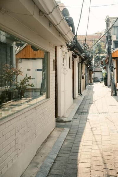 Seoul: Perfume-Making Workshop in a Hanok - The 90-minute flow: from scent clues to a bottled result