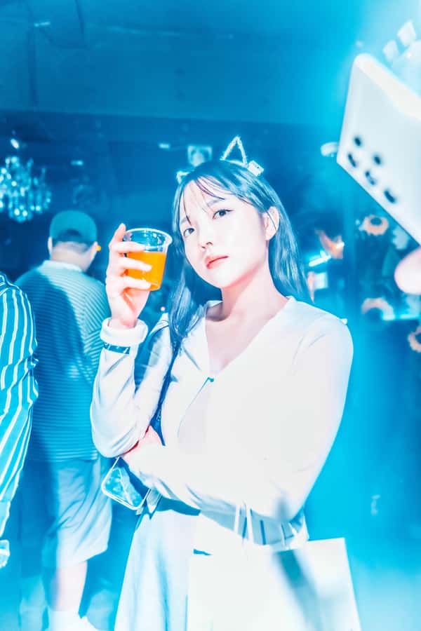 Seoul: Premium Pub Crawl with Open Bottles - Open Bottles All Night: Why That Changes the Mood