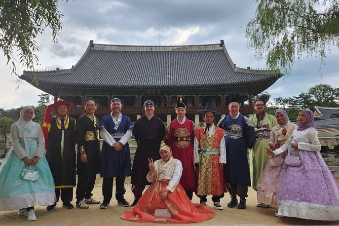 Seoul Private 4 Hour Tour with A Korean Buddy - Meals, the KRW10,000 On-Site Fee, and How to Budget Without Surprise