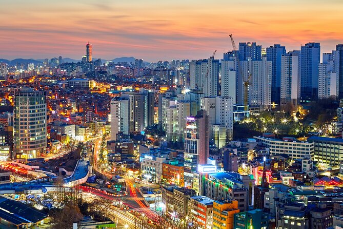Seoul: Private Walking Tour with a Local - Pickup and how to start your walk without friction